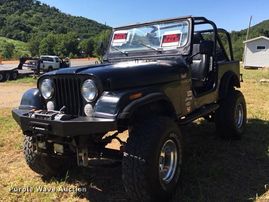 image for item BM9575 1985 Jeep CJ7 SUV