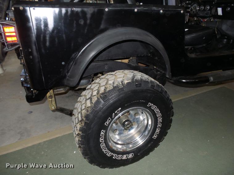 image for item BM9575 1985 Jeep CJ7 SUV