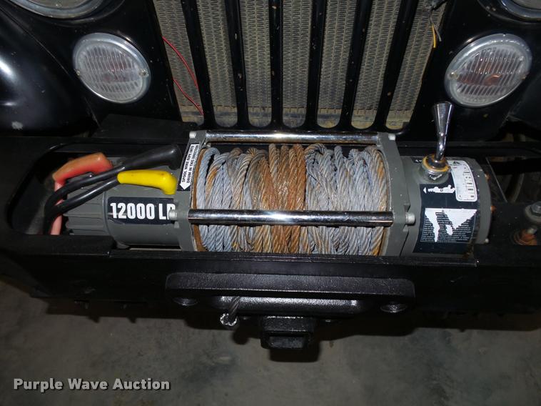 image for item BM9575 1985 Jeep CJ7 SUV