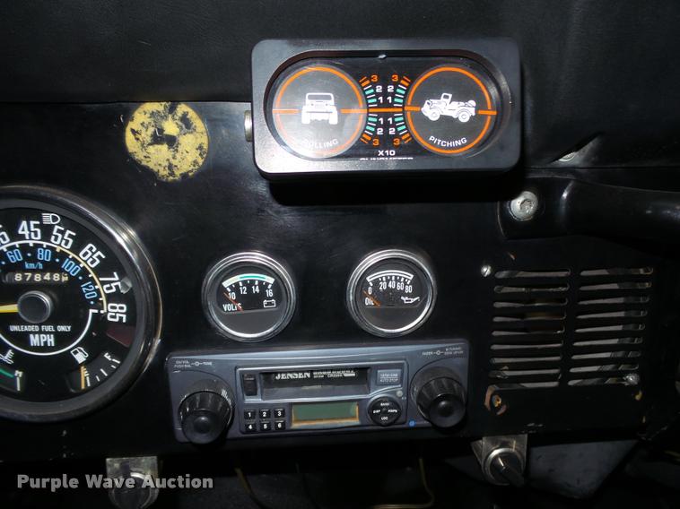 image for item BM9575 1985 Jeep CJ7 SUV