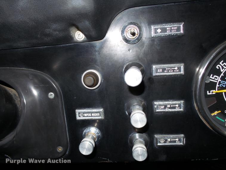 image for item BM9575 1985 Jeep CJ7 SUV