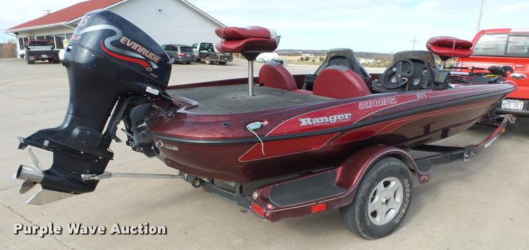 image for item BM9576 1999 Ranger R73 boat