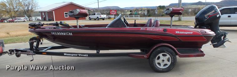 image for item BM9576 1999 Ranger R73 boat