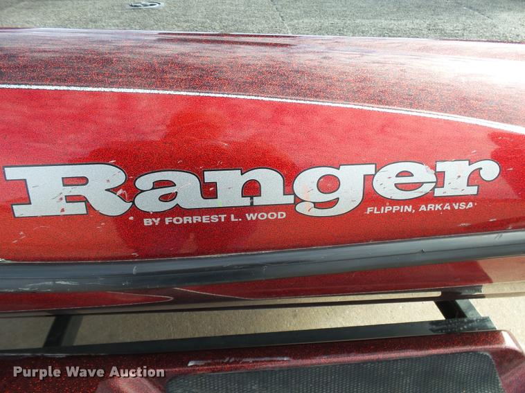 image for item BM9576 1999 Ranger R73 boat