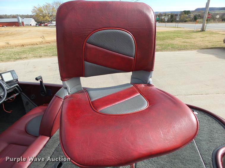 image for item BM9576 1999 Ranger R73 boat