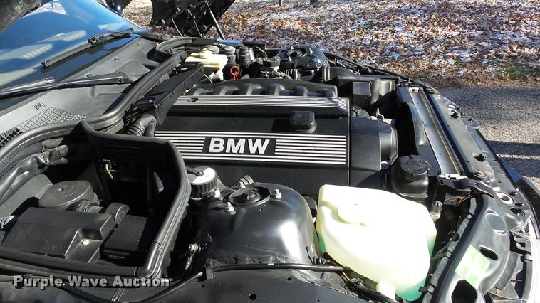 image for item BU9107 1998 BMW Z3 convertible