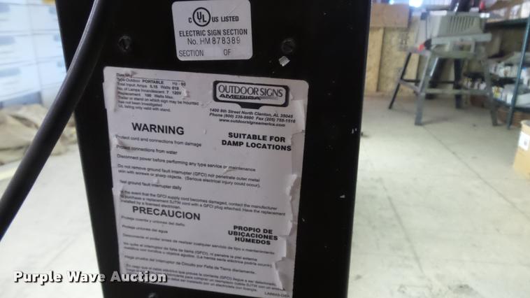 image for item BU9126 Exterior arrow lighted sign