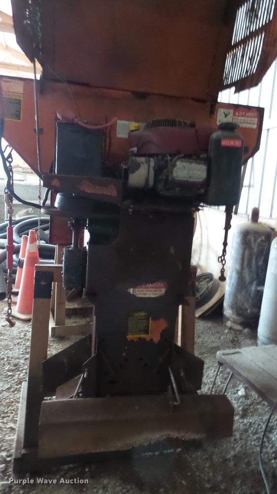 image for item BU9127 Swenson v-box spreader