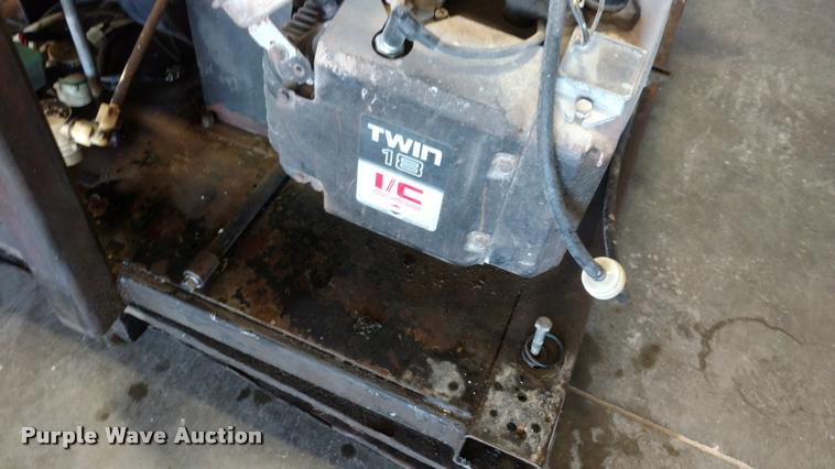 image for item BU9849 Dyna-Fog Cyclotronic fog machine