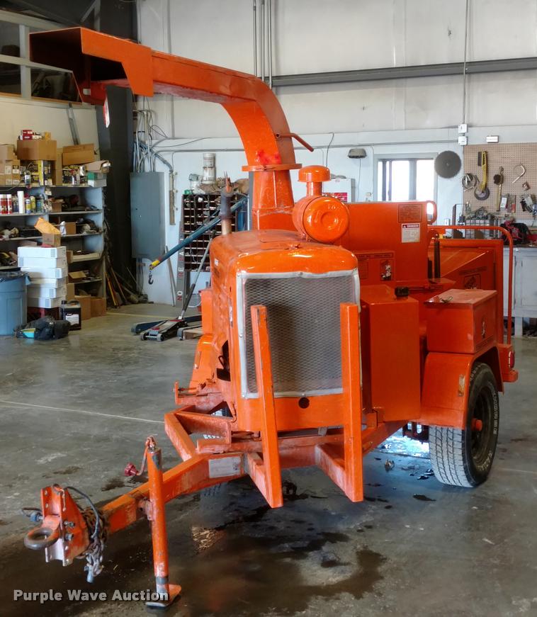 image for item BU9850 1990 Brush Bandit 200 wood chipper
