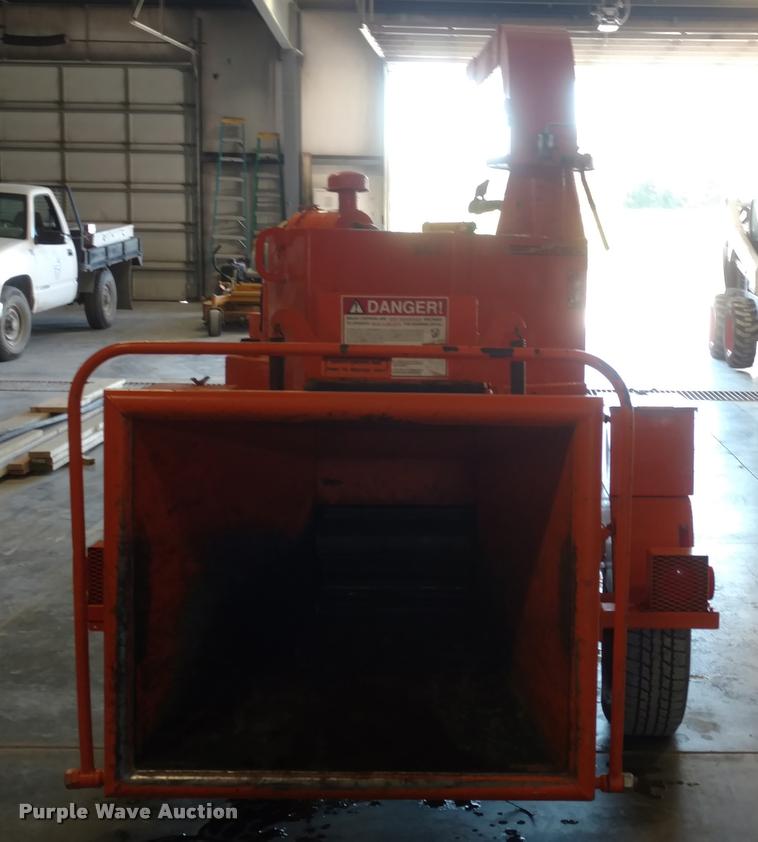 image for item BU9850 1990 Brush Bandit 200 wood chipper
