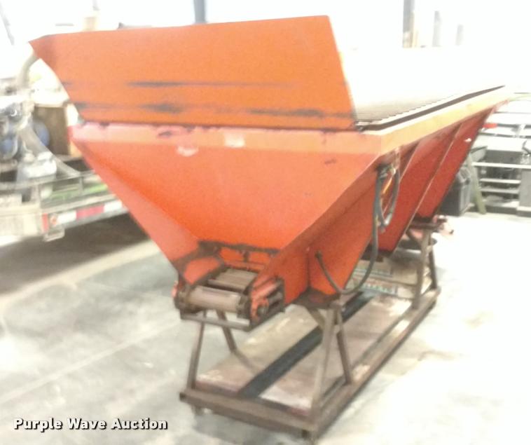 image for item BU9851 Air Flo spreader