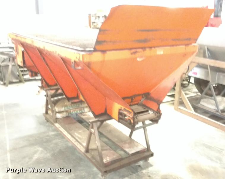 image for item BU9851 Air Flo spreader