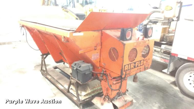 image for item BU9851 Air Flo spreader