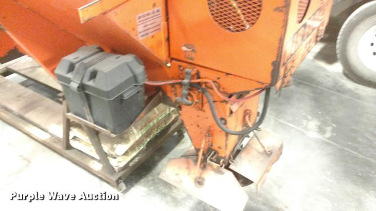 image for item BU9851 Air Flo spreader