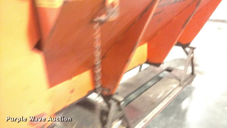 image for item BU9851 Air Flo spreader