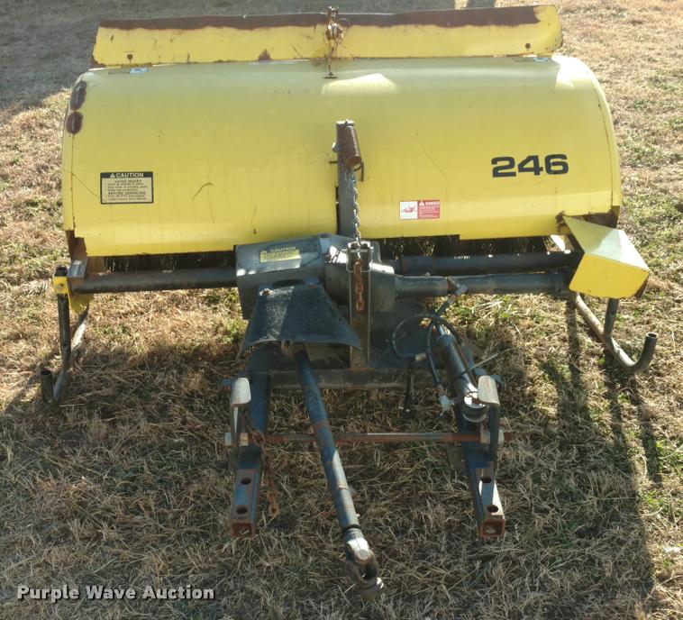 image for item BU9866 John Deere 246 broom