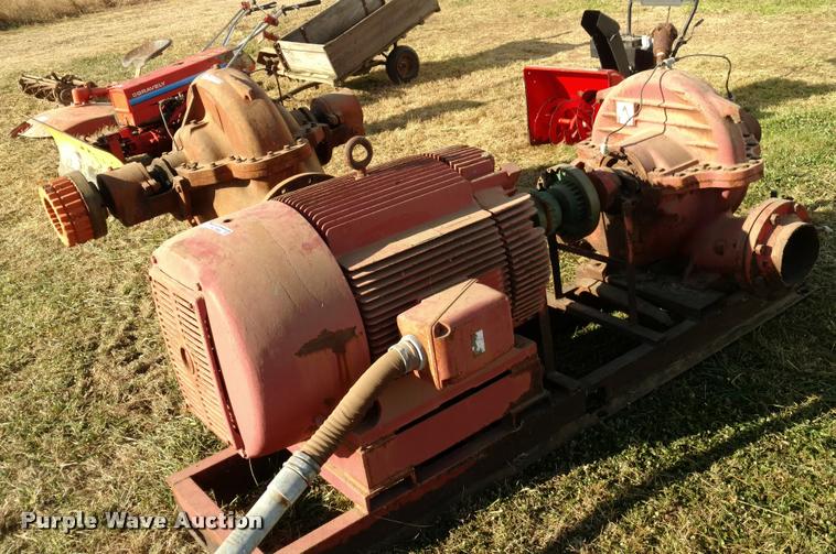 image for item BU9868 Allis Chalmers water pump