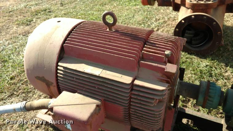 image for item BU9868 Allis Chalmers water pump