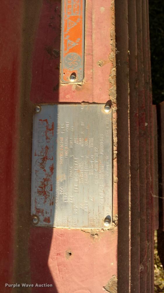 image for item BU9868 Allis Chalmers water pump