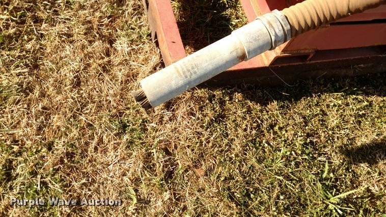 image for item BU9868 Allis Chalmers water pump