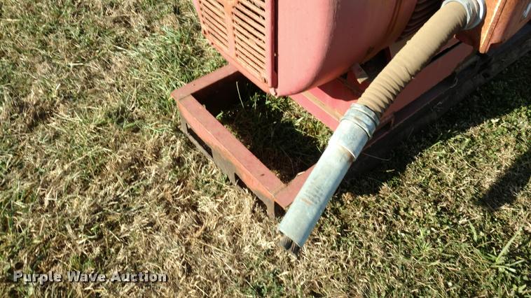 image for item BU9868 Allis Chalmers water pump