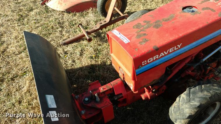 image for item BU9870 Gravely 5260 lawn mower