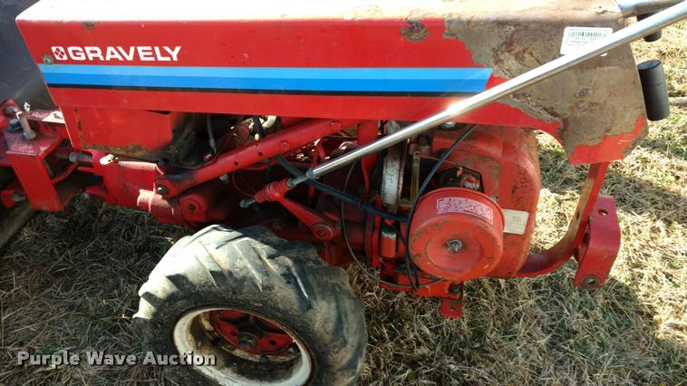 image for item BU9870 Gravely 5260 lawn mower