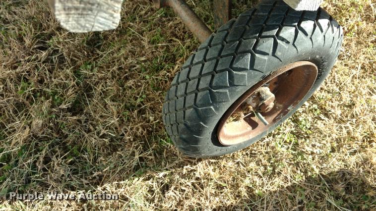 image for item BU9870 Gravely 5260 lawn mower