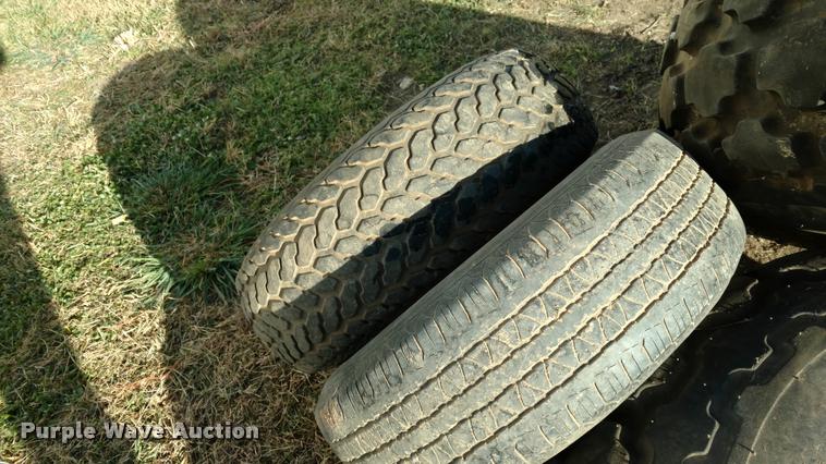 image for item BU9873 Tires and wheels