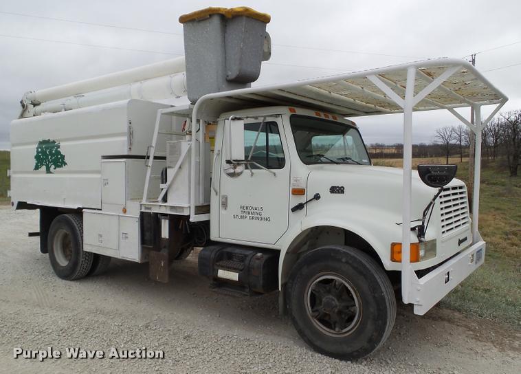 image for item BZ9951 1995 International 4700 bucket truck