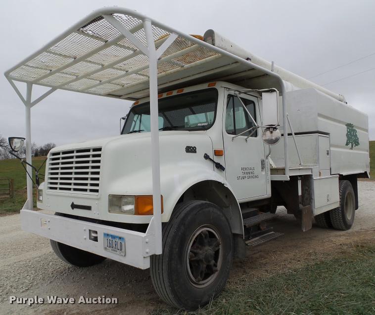 image for item BZ9951 1995 International 4700 bucket truck