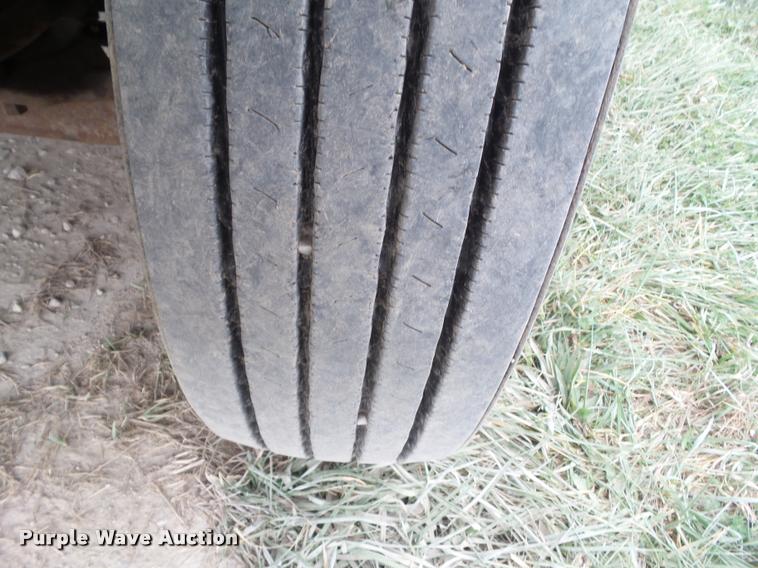 image for item BZ9951 1995 International 4700 bucket truck