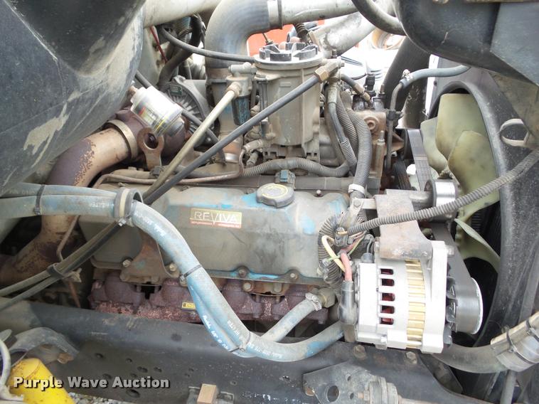 image for item BZ9951 1995 International 4700 bucket truck