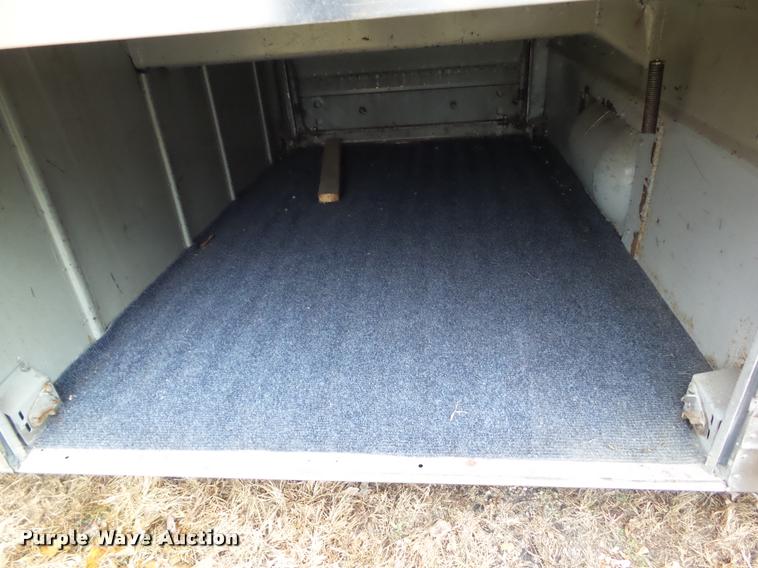 image for item BZ9953 1986 MCI 102A3 bus