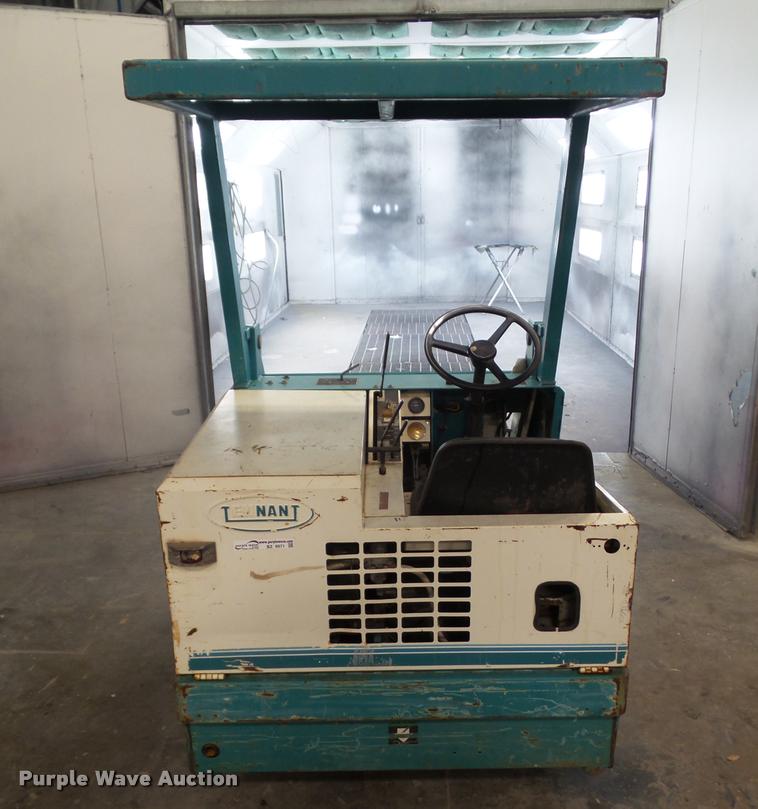 image for item BZ9971 Tennant 235 sweeper