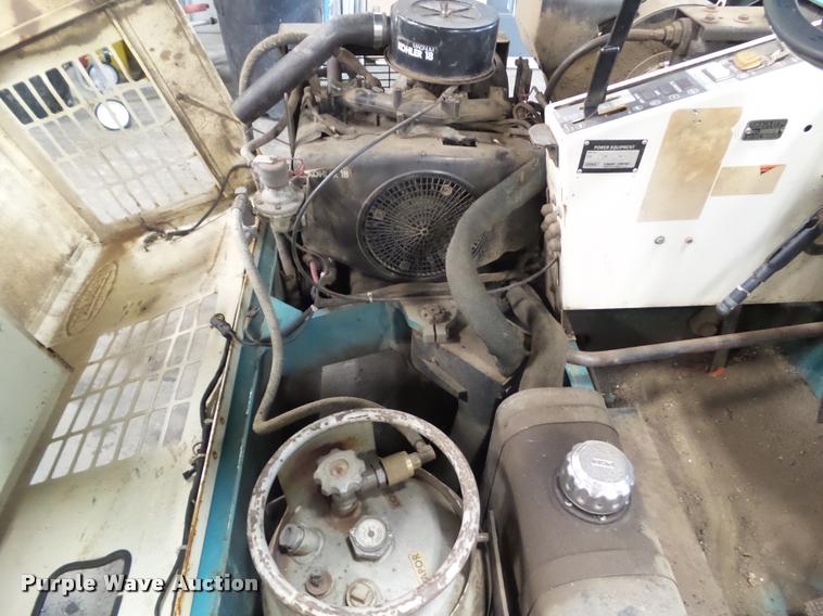 image for item BZ9971 Tennant 235 sweeper