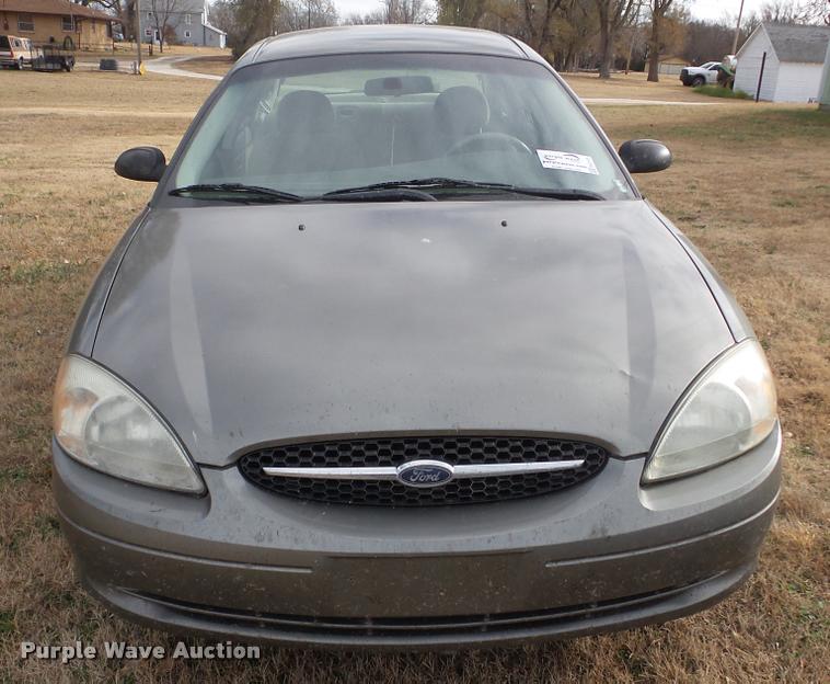 image for item DA2112 2002 Ford Taurus