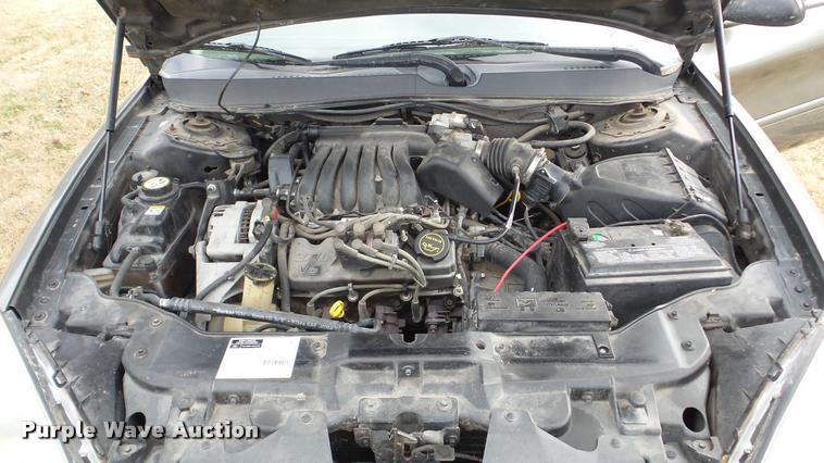 image for item DA2112 2002 Ford Taurus