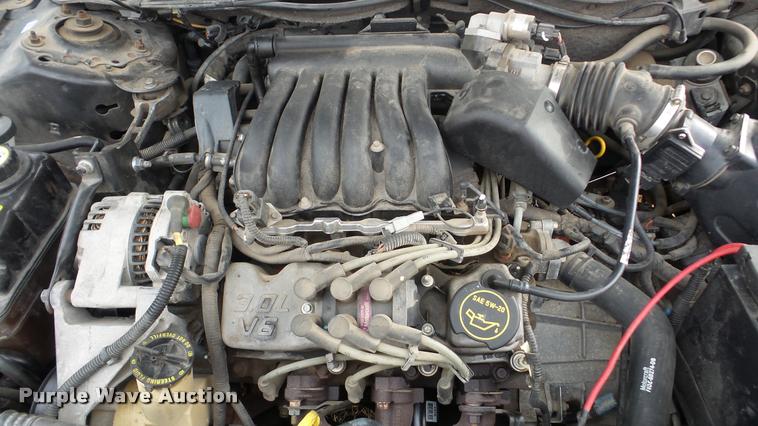 image for item DA2112 2002 Ford Taurus