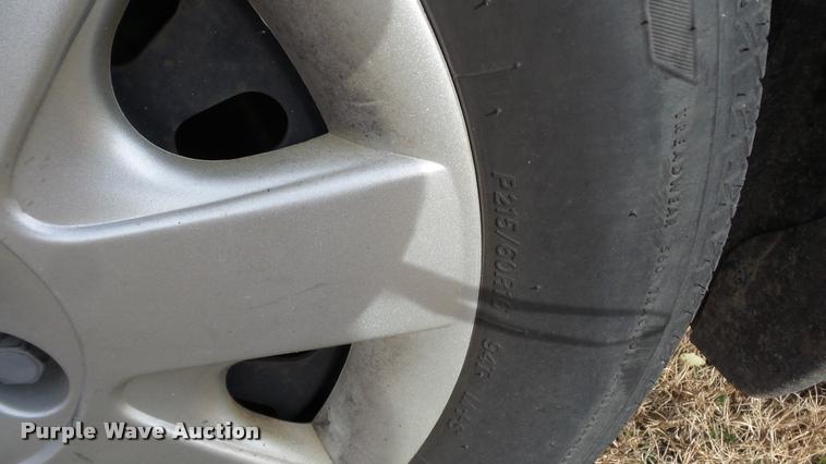 image for item DA2112 2002 Ford Taurus