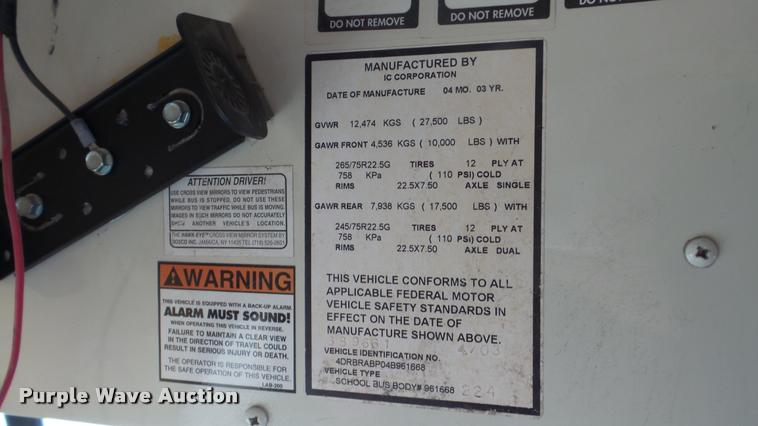 image for item DA2114 2004 International CE school bus