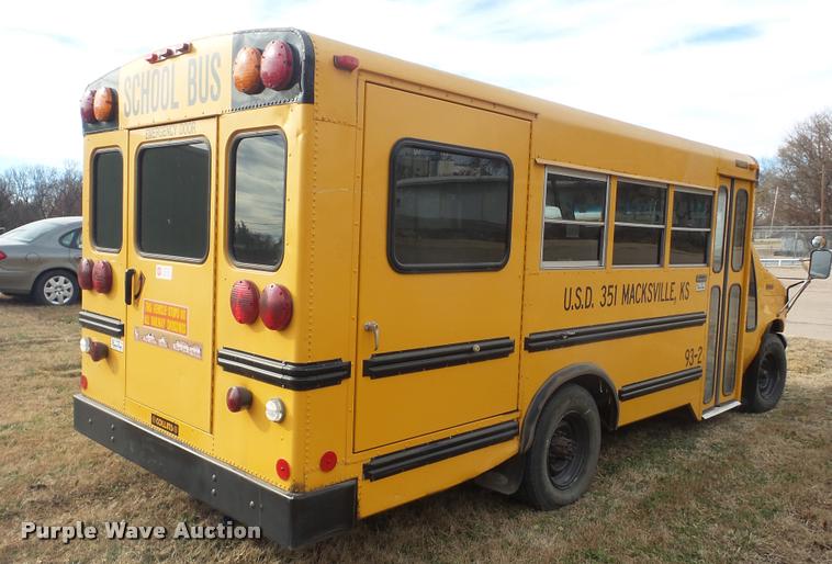 image for item DA2115 1993 Ford Econoline E350 school bus