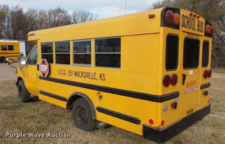 image for item DA2115 1993 Ford Econoline E350 school bus