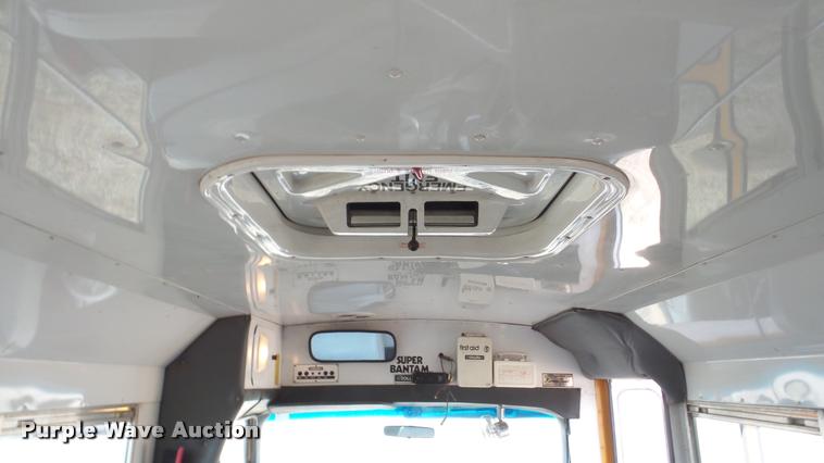 image for item DA2115 1993 Ford Econoline E350 school bus