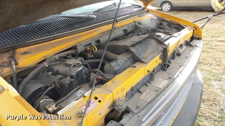 image for item DA2115 1993 Ford Econoline E350 school bus