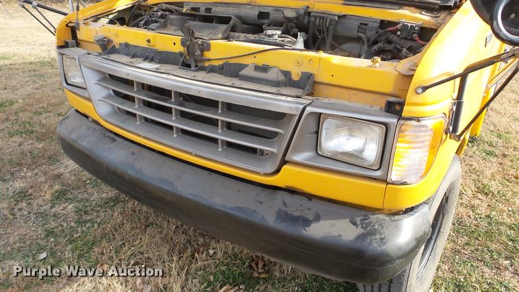 image for item DA2115 1993 Ford Econoline E350 school bus