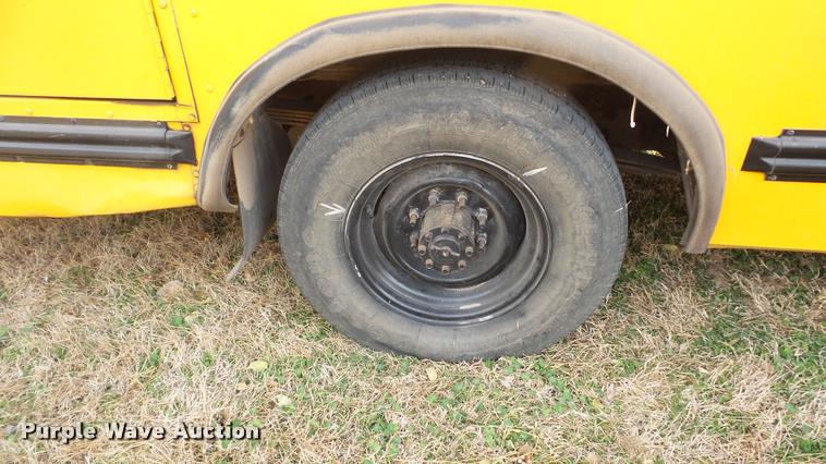 image for item DA2115 1993 Ford Econoline E350 school bus