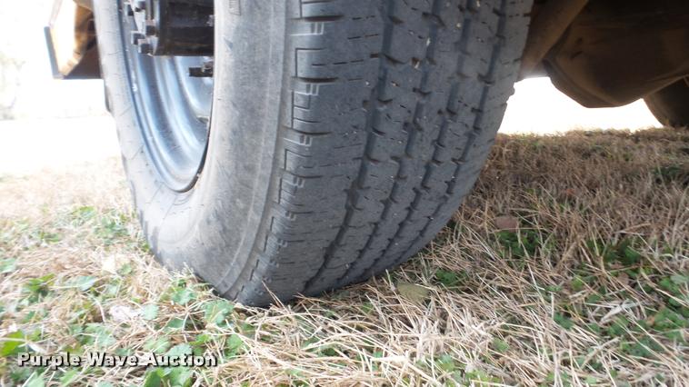 image for item DA2115 1993 Ford Econoline E350 school bus