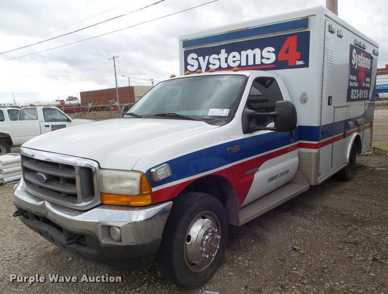 image for item DA5099 2004 Ford F450 Super Duty ambulance